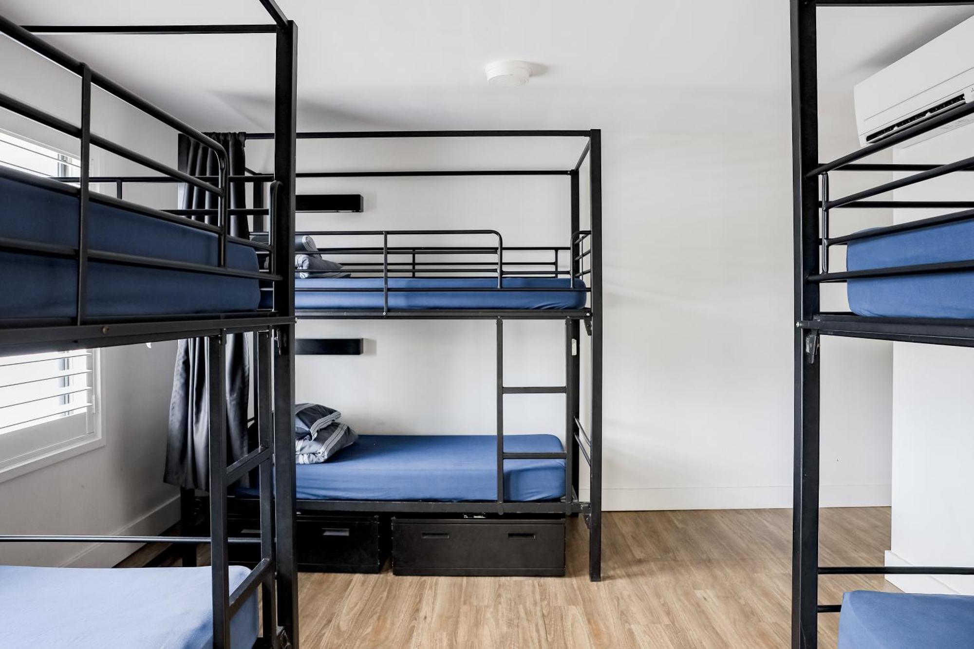 The Surf House Hostel Μπάιρον Μπέι Εξωτερικό φωτογραφία