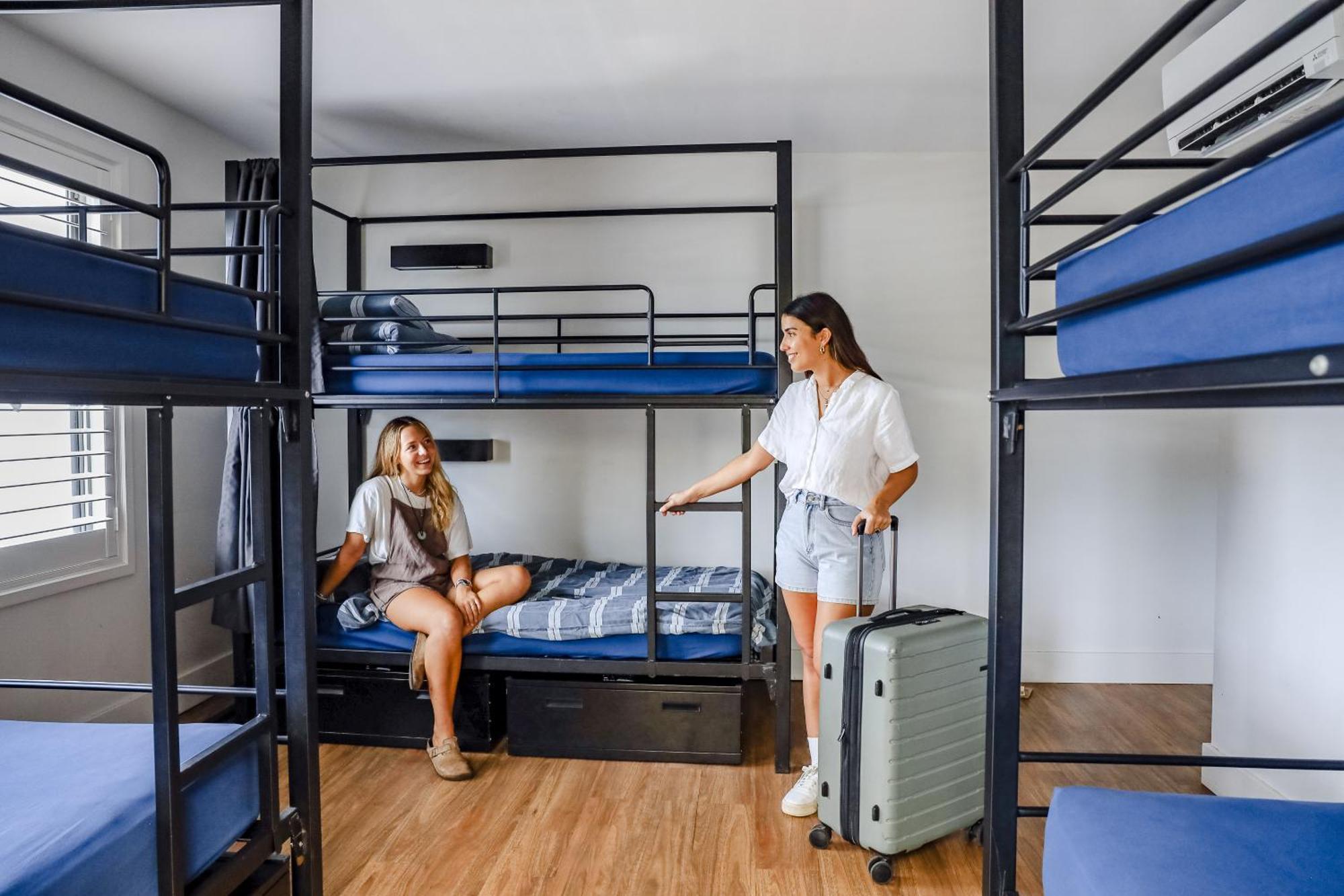 The Surf House Hostel Μπάιρον Μπέι Εξωτερικό φωτογραφία