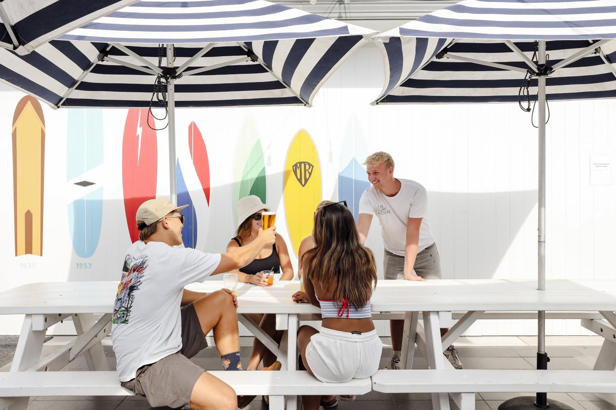 The Surf House Hostel Μπάιρον Μπέι Εξωτερικό φωτογραφία